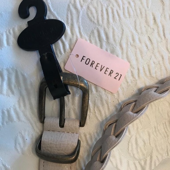 Forever 21 Belt - Picture 3 of 5